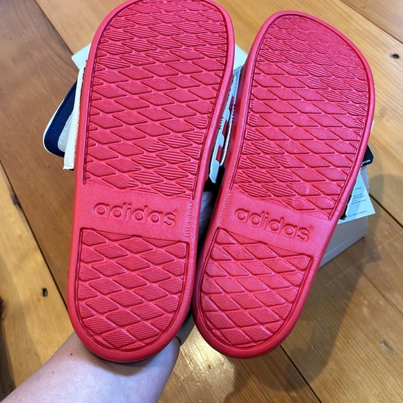 Adidas Adilette Comfort adjustable slides - Picture 4 of 4